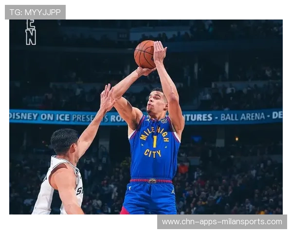 小波特底角稳稳打进关键三分，篮网继续扩大