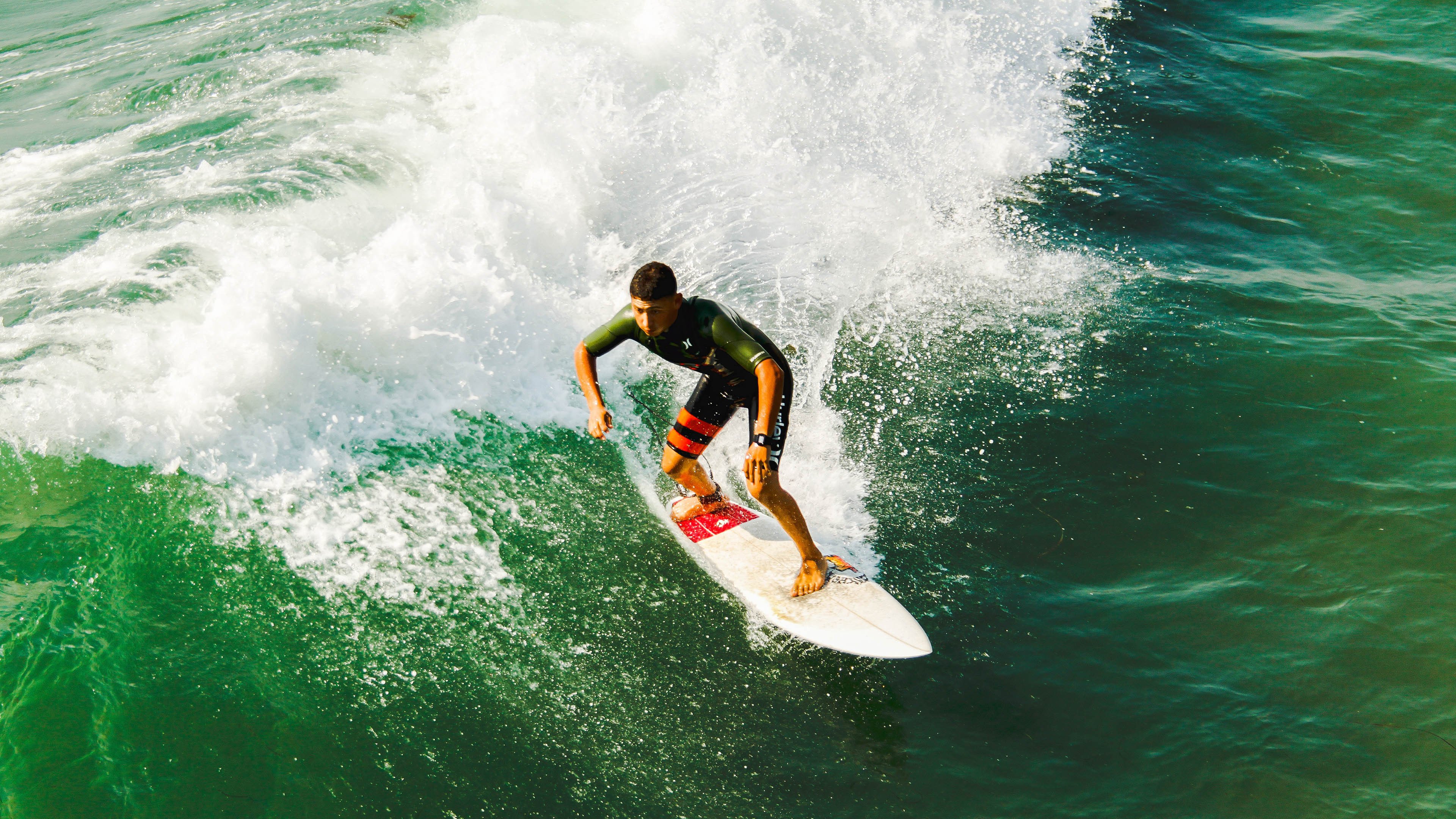 体育新闻中心构建体育赛事多平台同步传播体系，体育赛事媒体运行服务